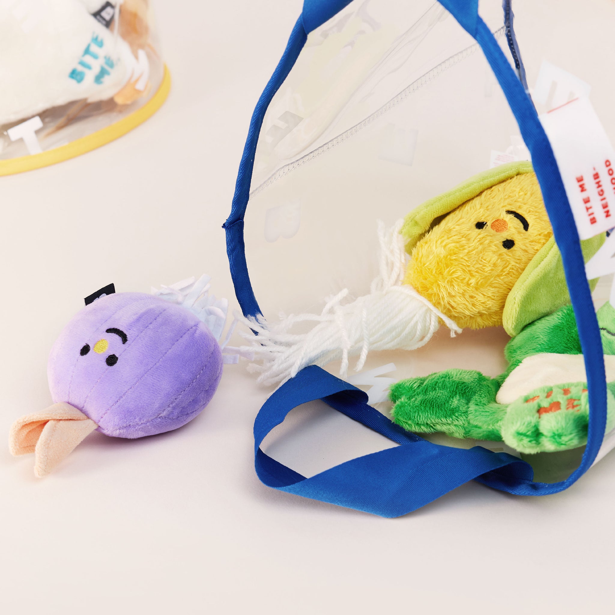 BITE ME Clear Toy Basket | ตะกร้าใส่ของเล่น สำหรับสัตว์เลี้ยง