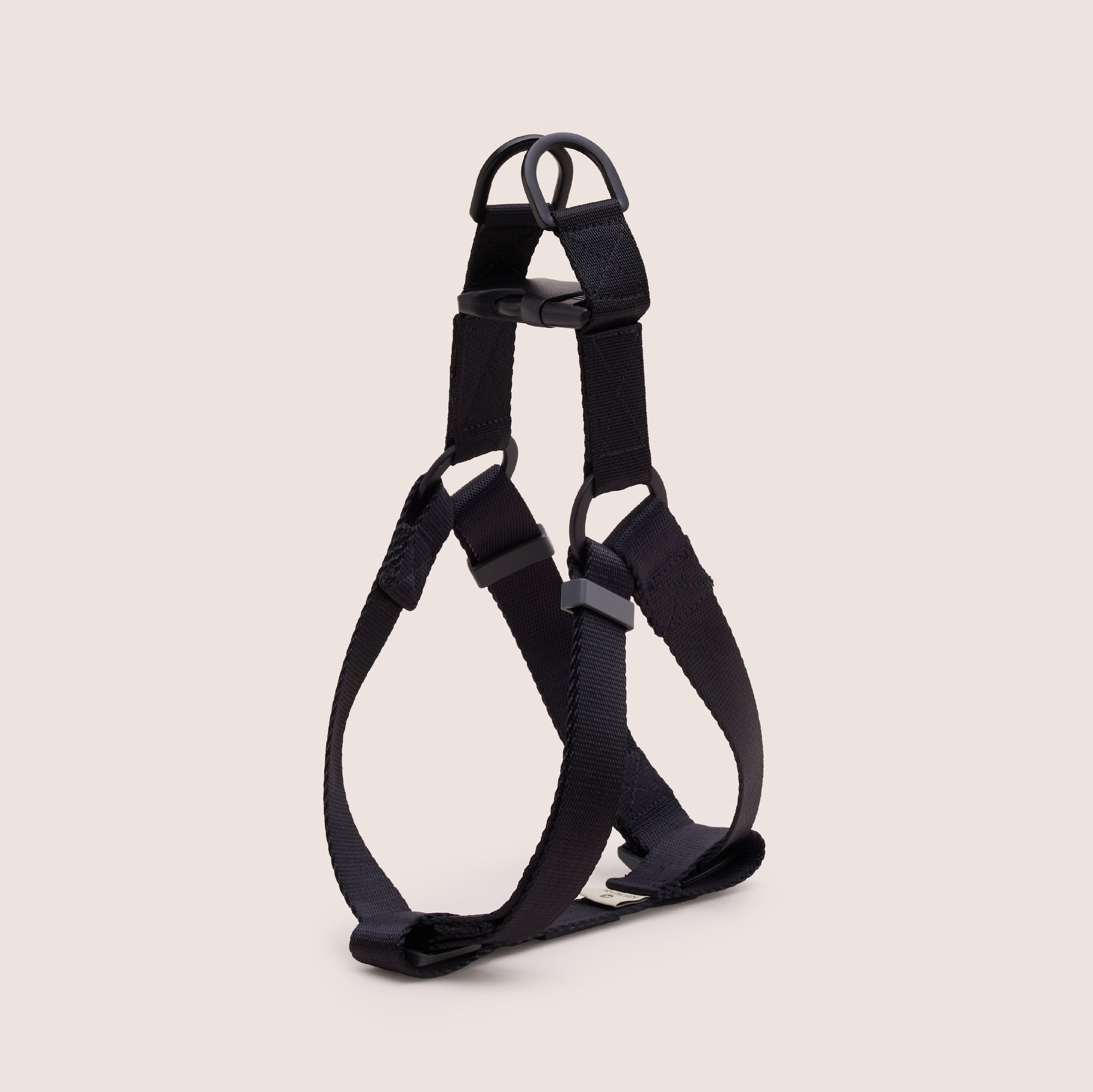 DOG HARNESS - NERO | สายรัดหน้าอกสุนัข