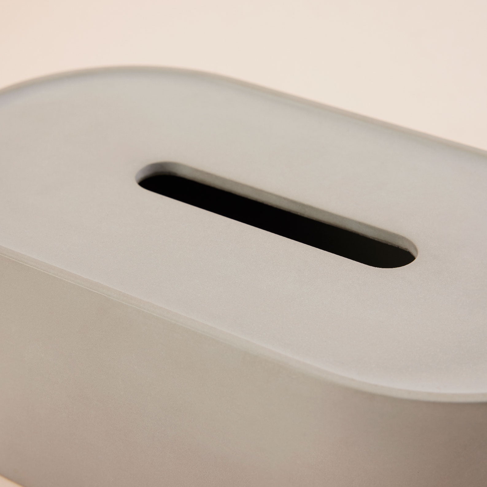 Grey Rounded Concrete Tissue Box |  กล่องใส่กระดาษทิชชู แบบแผ่น ทรงรี