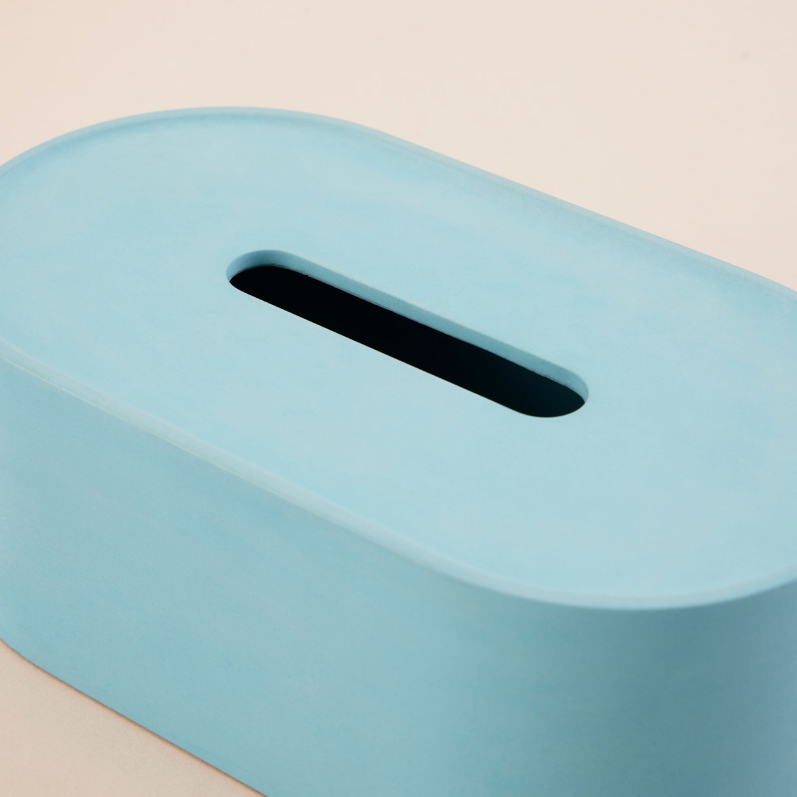 Blue Rounded Concrete Tissue Box |  กล่องใส่กระดาษทิชชู แบบแผ่น ทรงรี