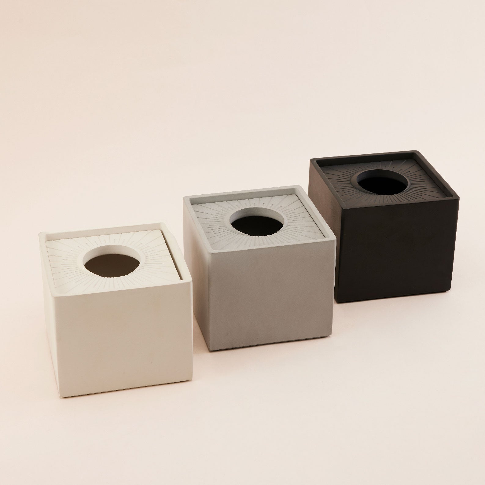 Square Concrete Tissue Box | กล่องใส่กระดาษทิชชู แบบม้วน ทรงสี่เหลี่ยมจัตุรัส