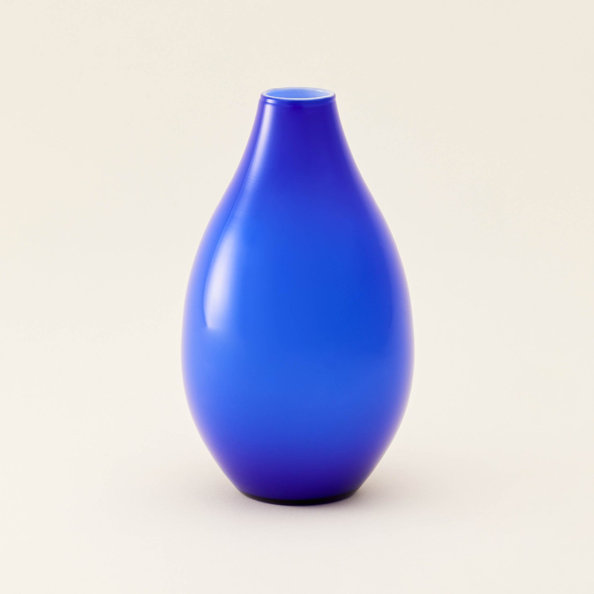 Eastern Glass Flower Vase | แจกัน