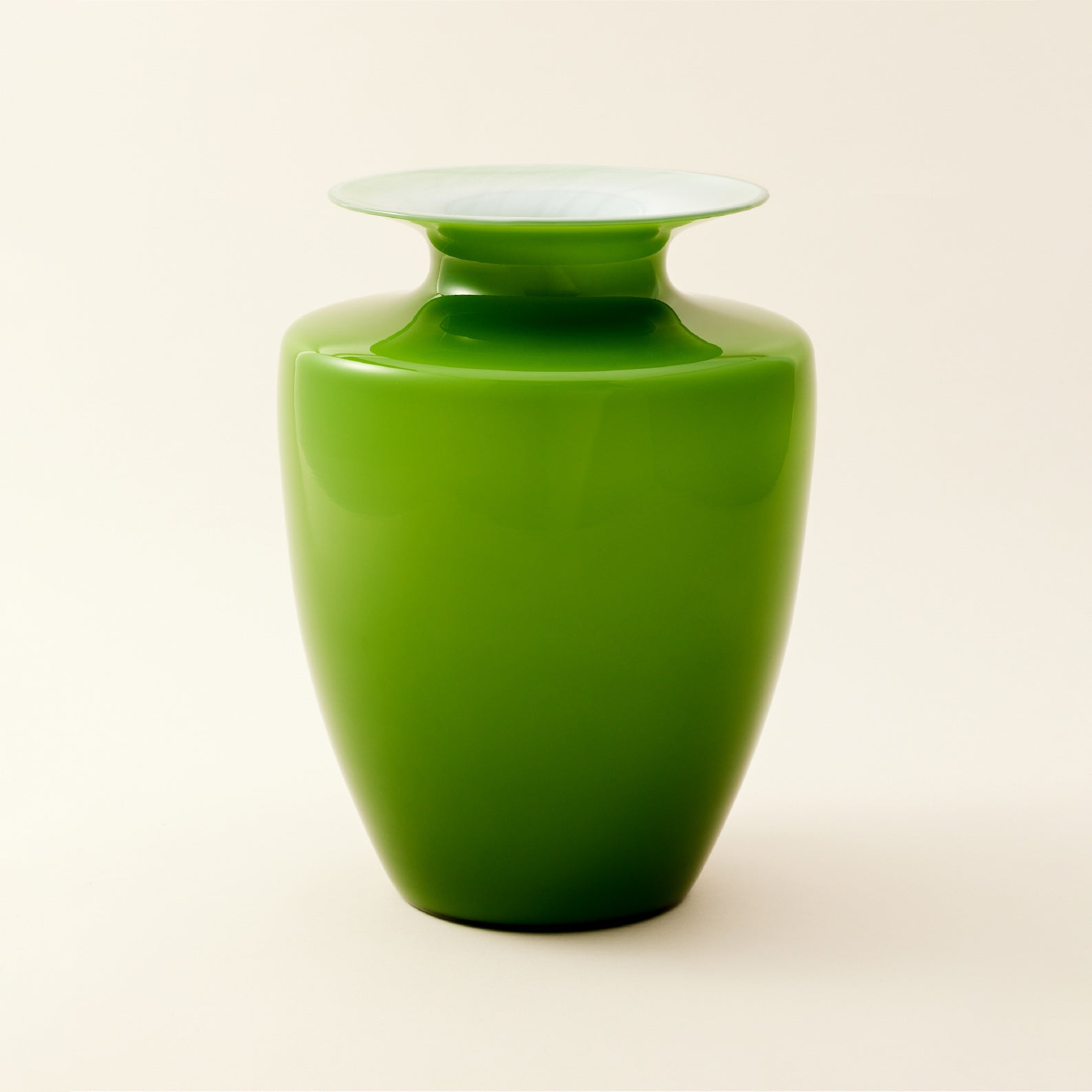 Eastern Glass Flower Vase | แจกันแก้ว