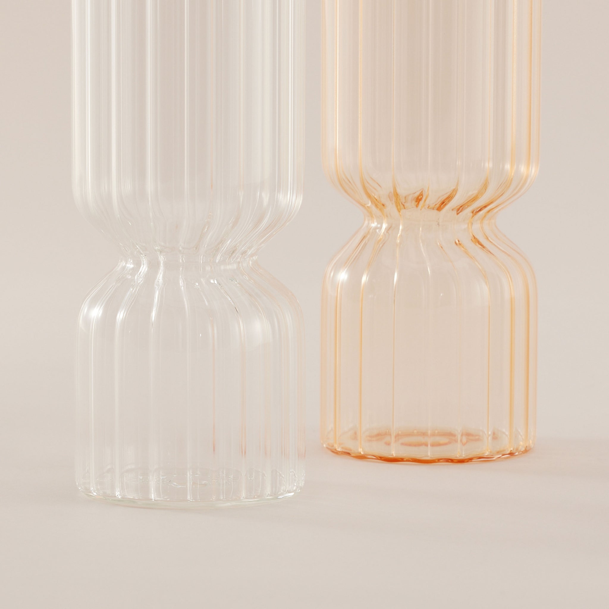 Hourglass Vase | แจกัน