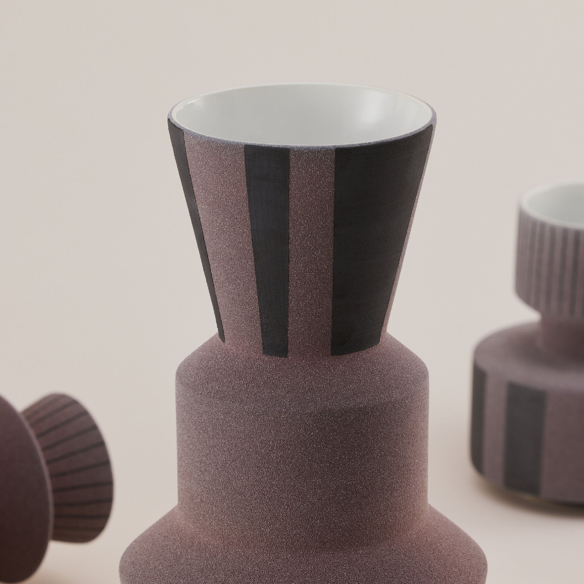 Grey Geometric Ceramic Vase | แจกันเซรามิก