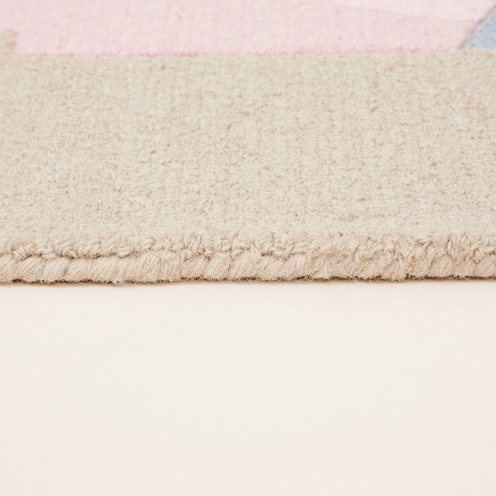 Multi Colours Hand-Tufted Carpet | พรมทอมือ