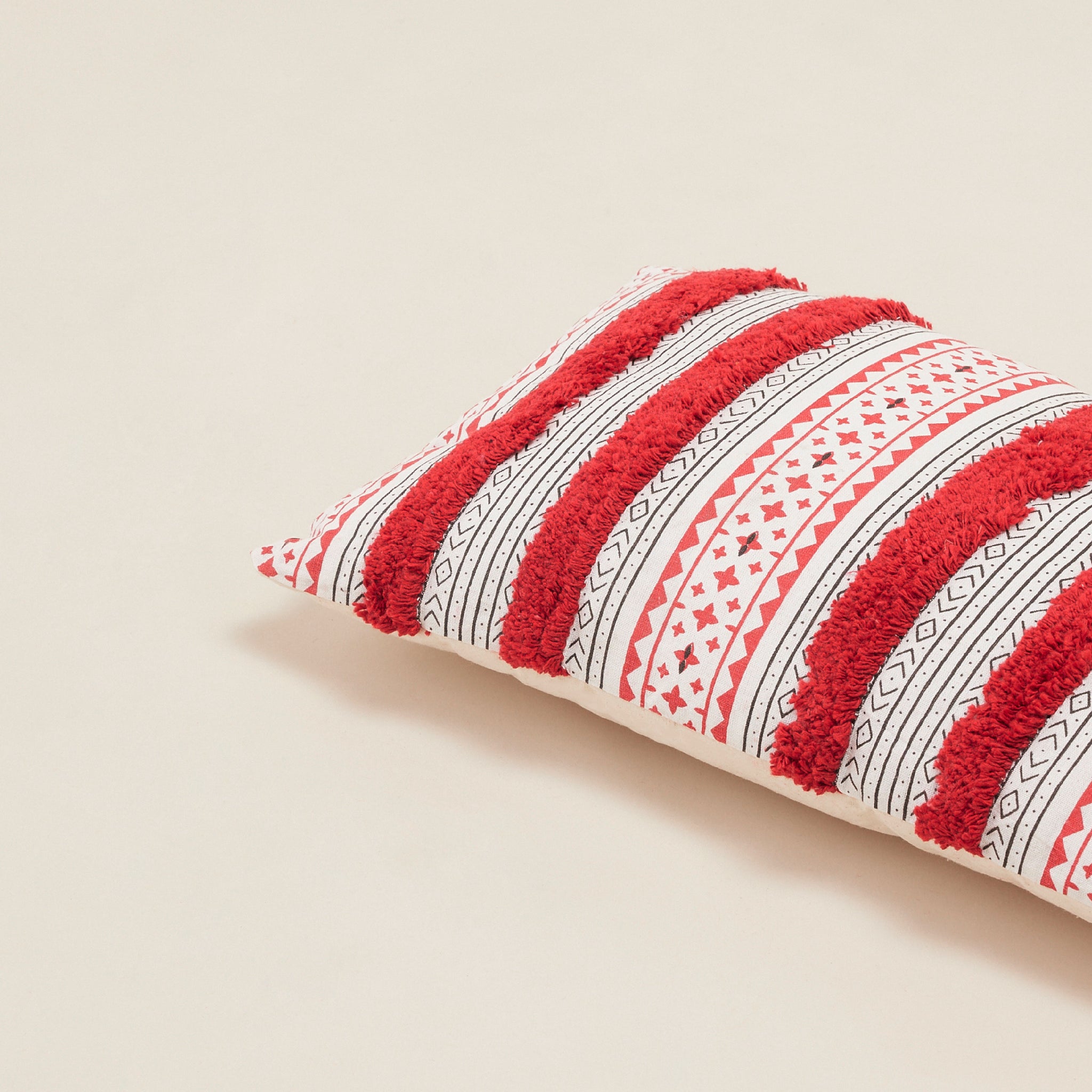 Red Hand-Woven Cotton Cushion | หมอนอิง ผ้าทอมือ