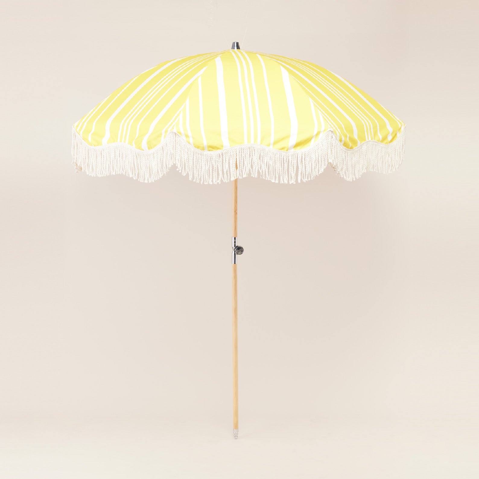 Yellow Beach Umbrella | ร่มชายหาด
