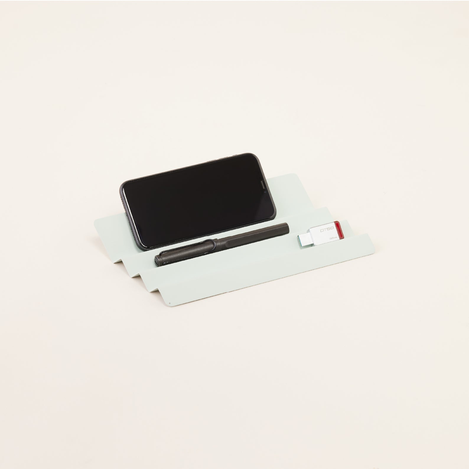 Moreover Design Wave Phone & Accessory Tray | ถาดวางมือถือ