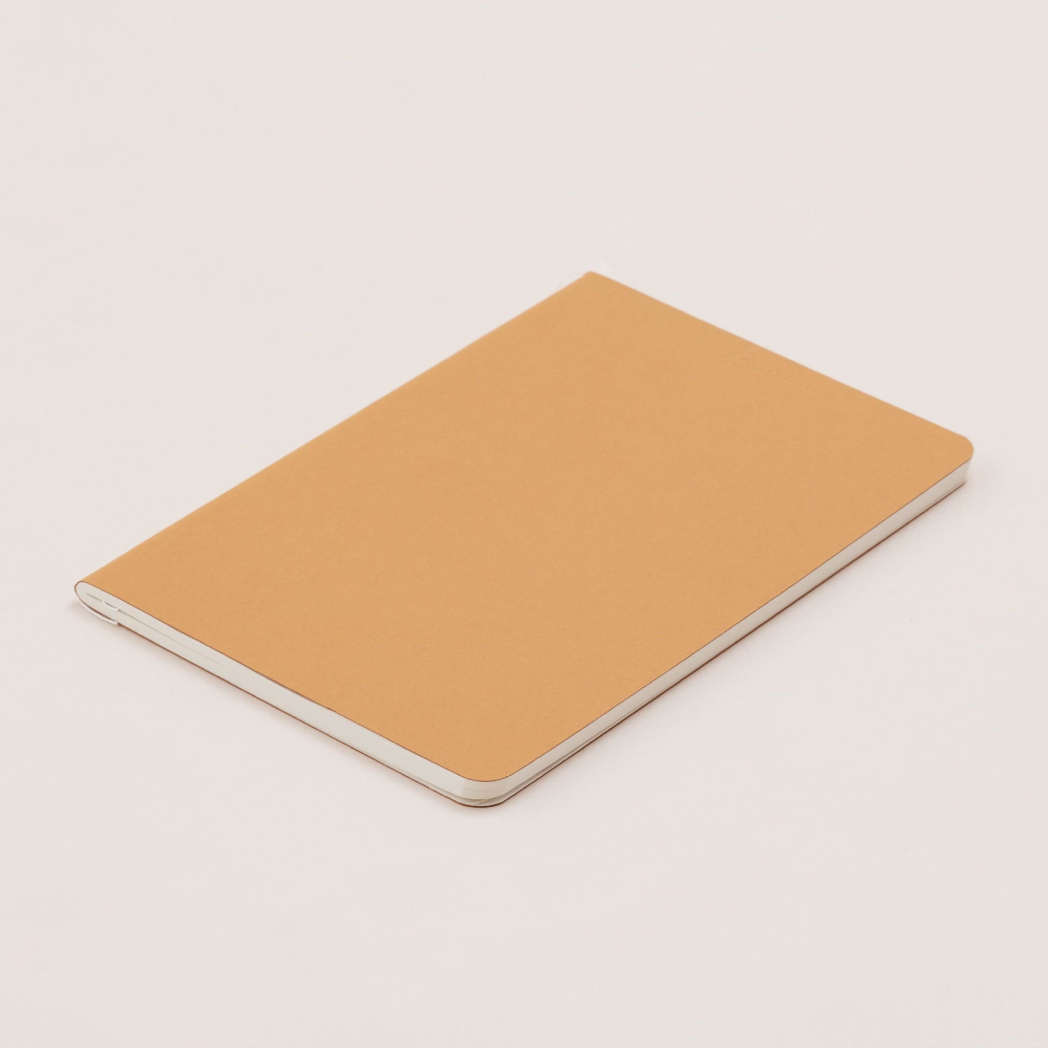 Labrador Notebook Stitch Size M (Plain Paper) | สมุดโน้ต ไม่มีเส้น