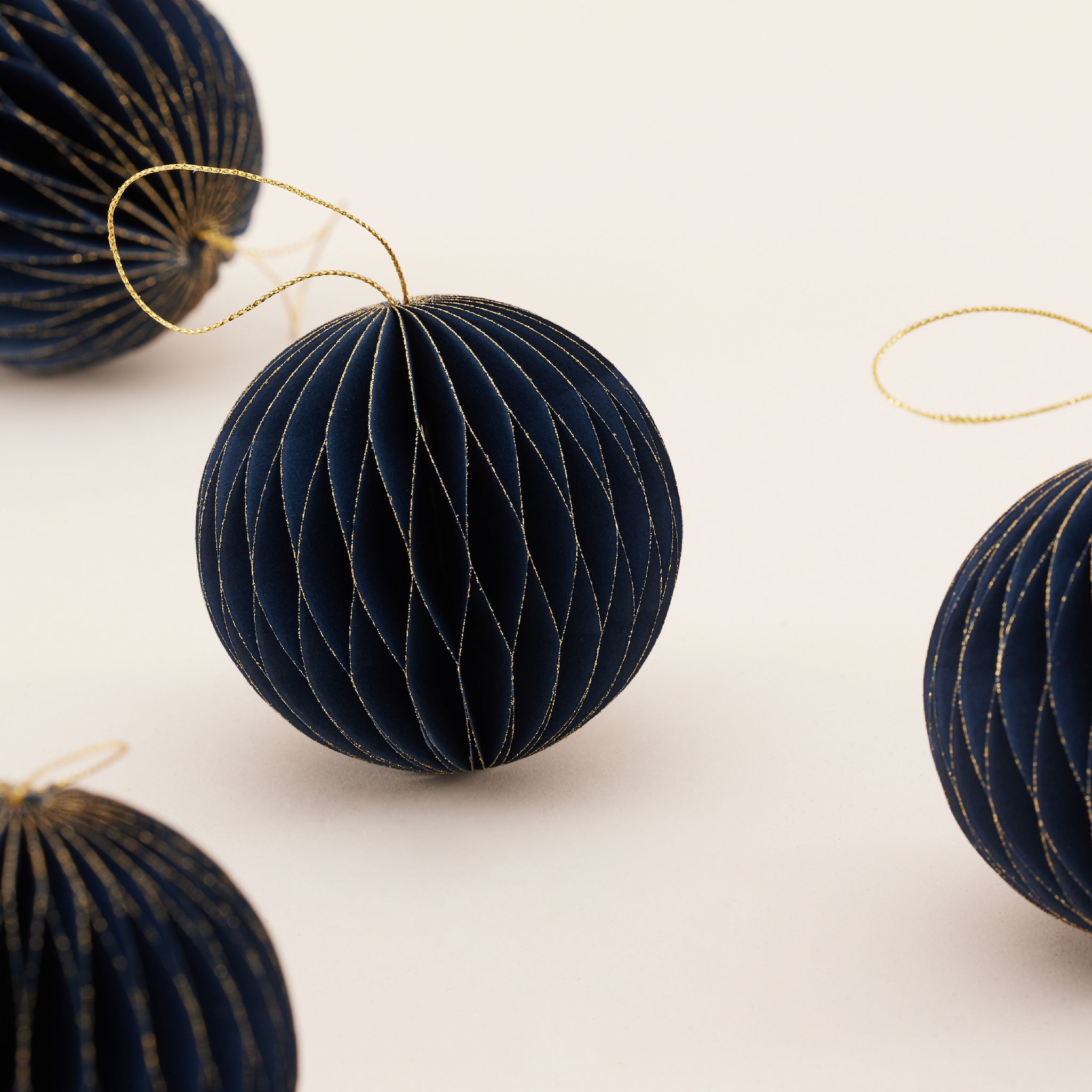 Paper Hanging Ornament Set | อุปกรณ์ตกแต่ง ต้นคริสต์มาส